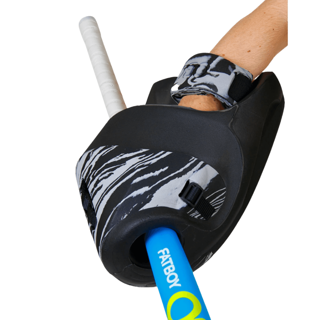 OBO | OBO ROBO PLUS Hand Protector Right Black | ROBO PLUS Hand Protector Right Black - Black / Medium | Total Hockey